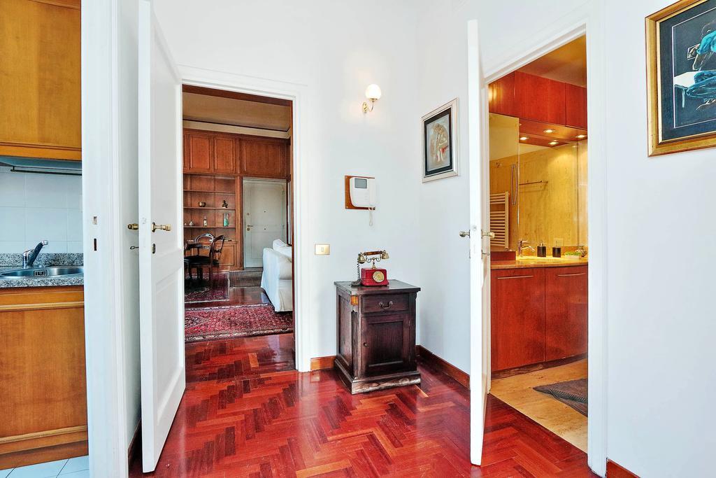 Pantheon Family Romantic Suite